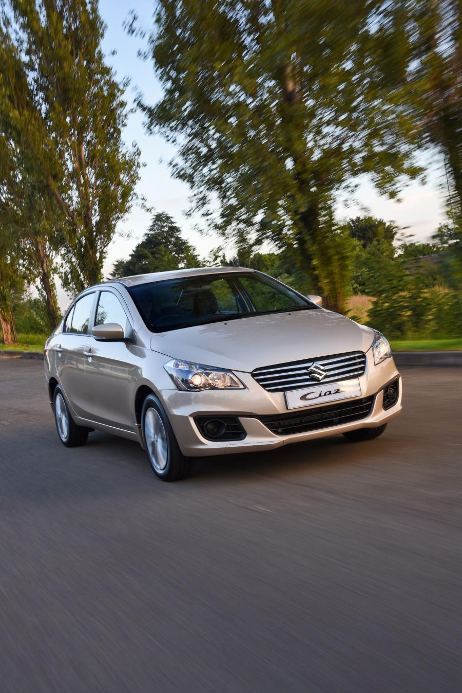  Suzuki Ciaz 2015 года  (ZA) (фото 10 из 22)